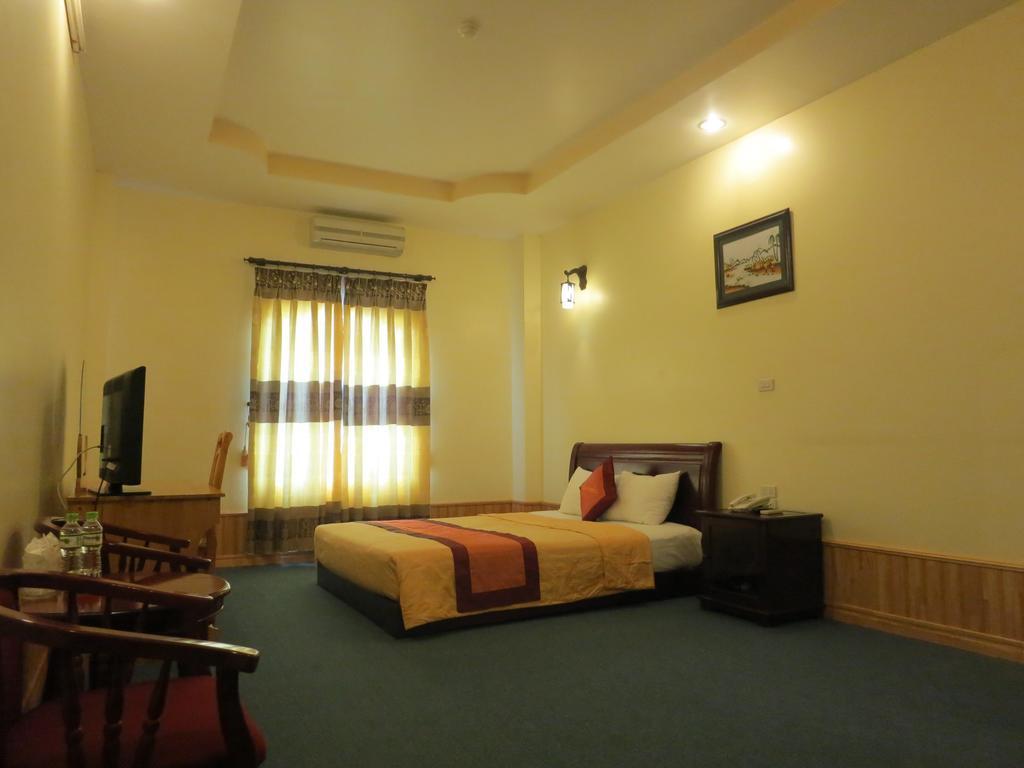 Gold Hotel Ninh Binh Buitenkant foto