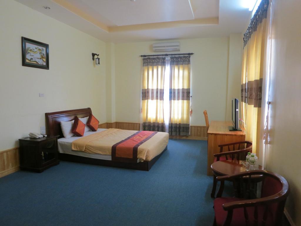 Gold Hotel Ninh Binh Buitenkant foto