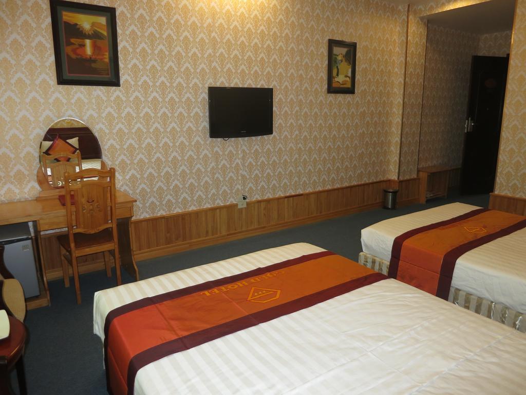 Gold Hotel Ninh Binh Buitenkant foto