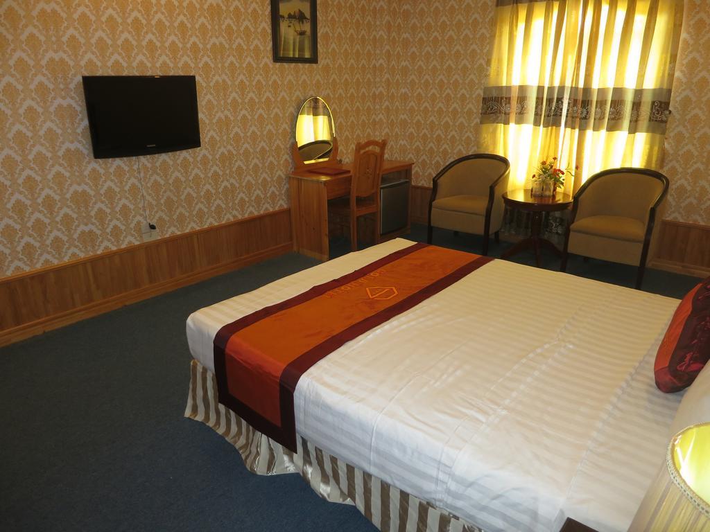 Gold Hotel Ninh Binh Buitenkant foto